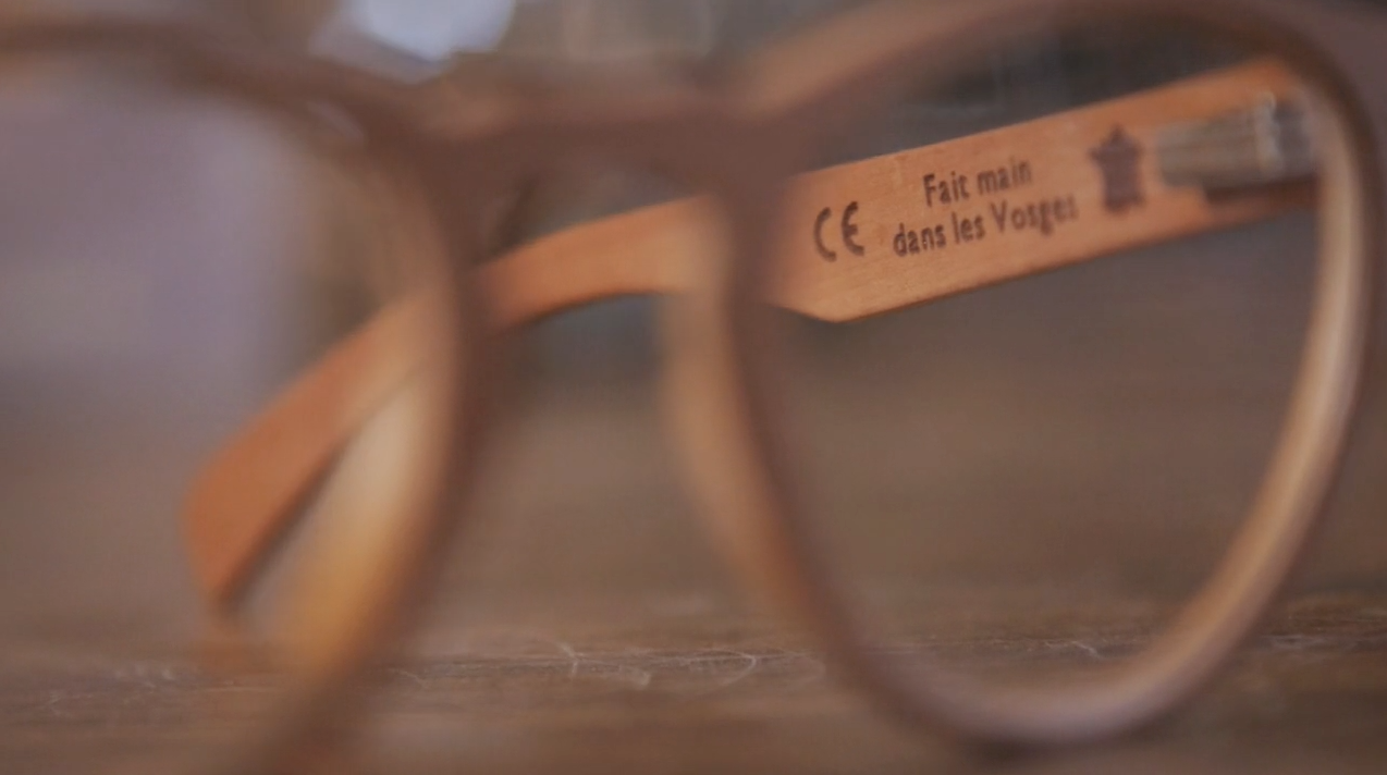 Coup d'oeil sur les lunettes en bois : In’Bô (2/8)