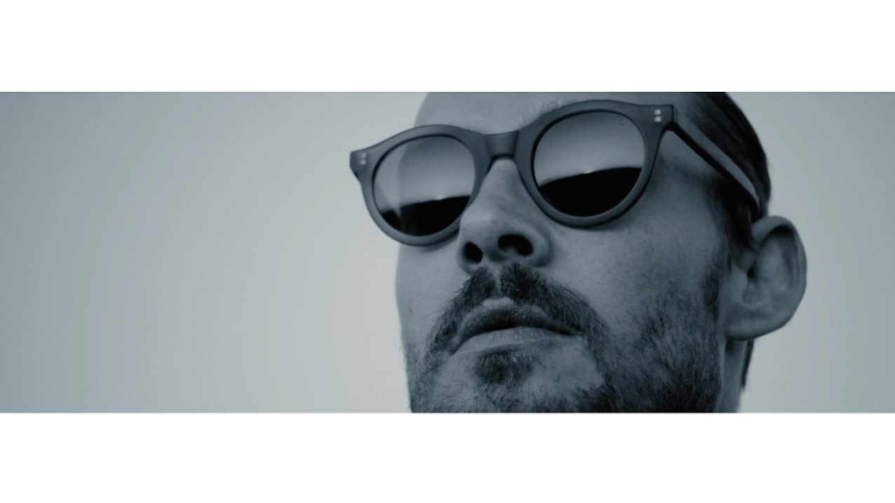 CHRONICLES OF NEVER collabore avec le chanteur DANIEL JOHNS