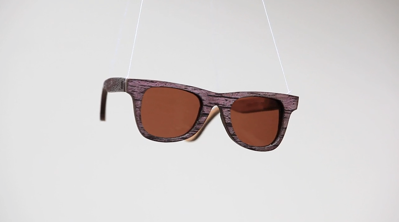 Coup d'oeil sur les lunettes en bois : Zura (4/8)